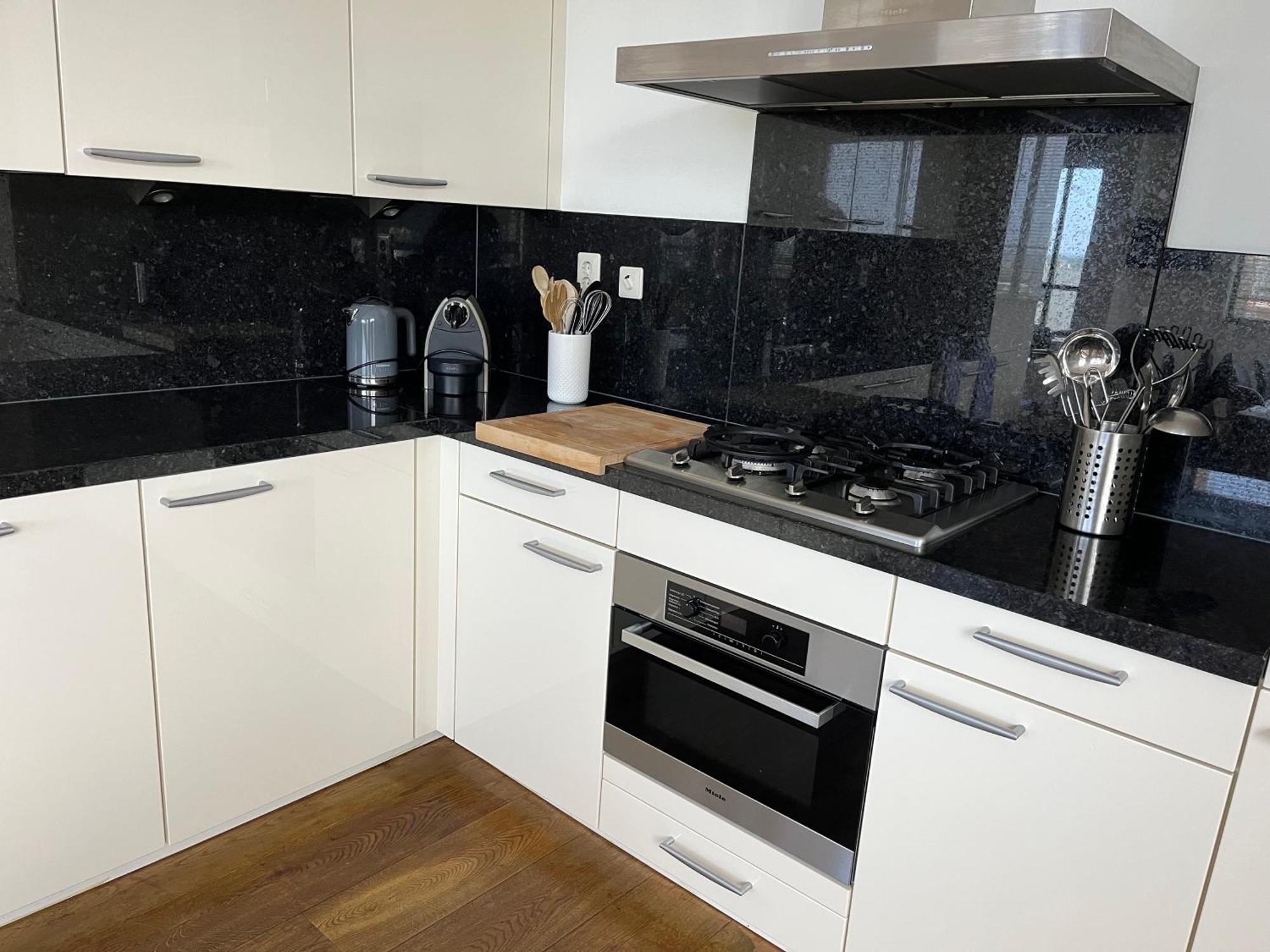 Bizstay Harbour III Scheveningen Apartments Гаага Номер фото